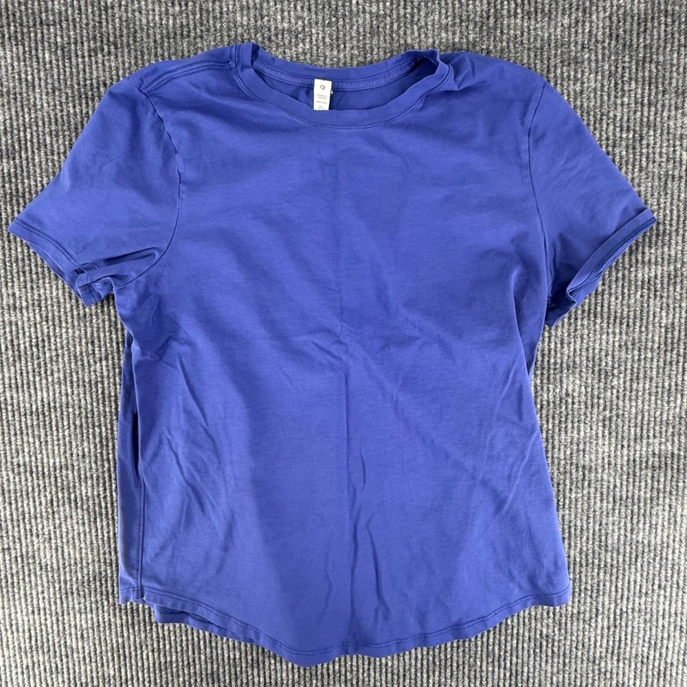 Lululemon T-Shirt Womens 10 Purple Excellent Short Sleeve Love Crew Neck Tee